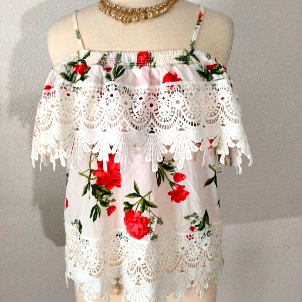 Brand New flowers with raffle  blouse size large